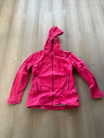 Veste gore tex de la marque Mammut en excellent état