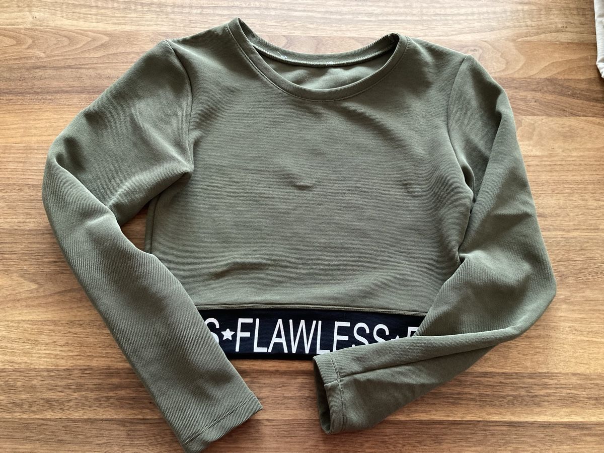 H&M T-shirt: Kurz Tshirt S – Usato da Kesswil venduto da Branca-01