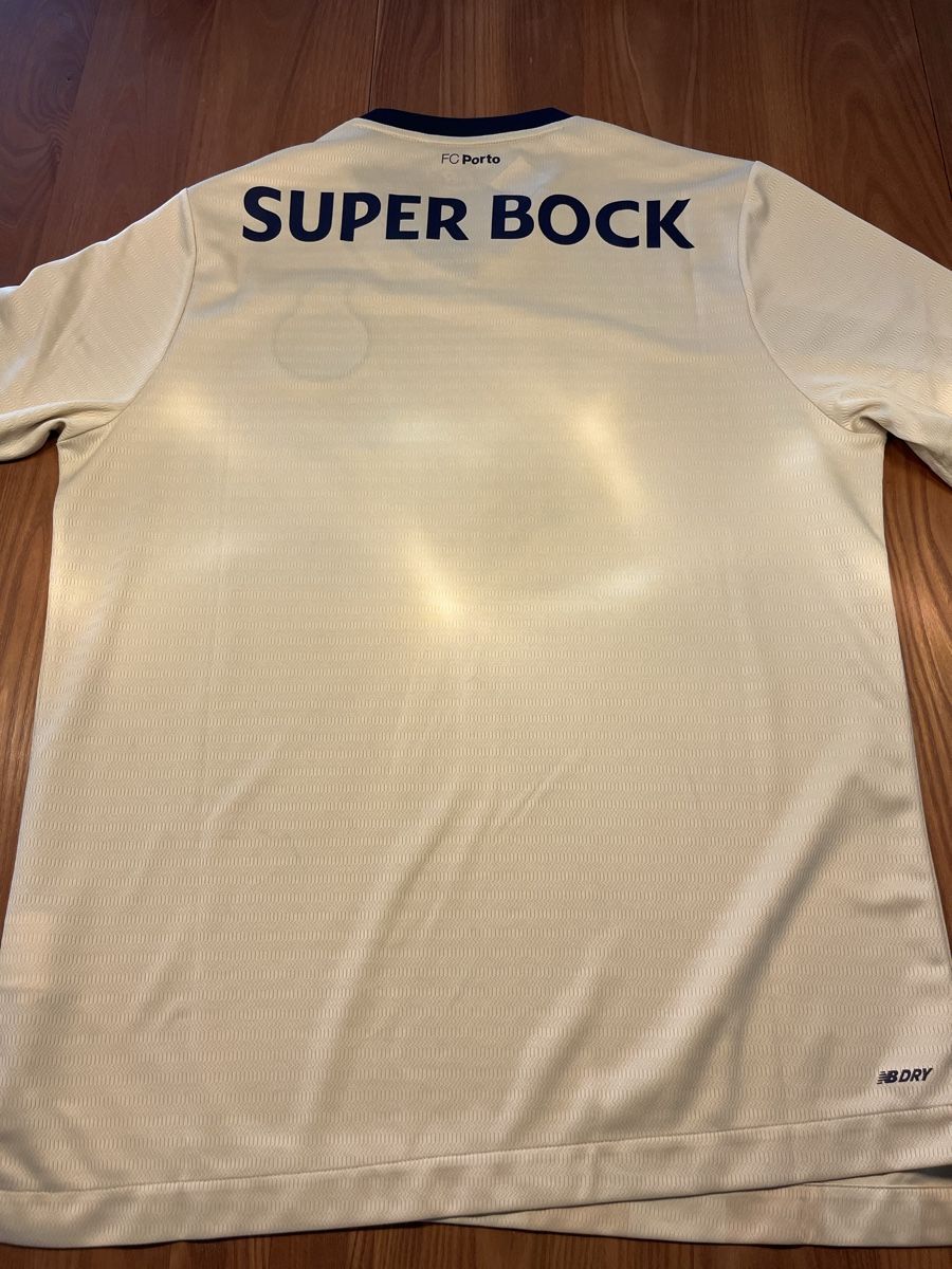 New Balance Canottiere & Pantaloni: FC Porto Auswärtstrikot – Usato da Besenbüren venduto da eri_j8j6 2