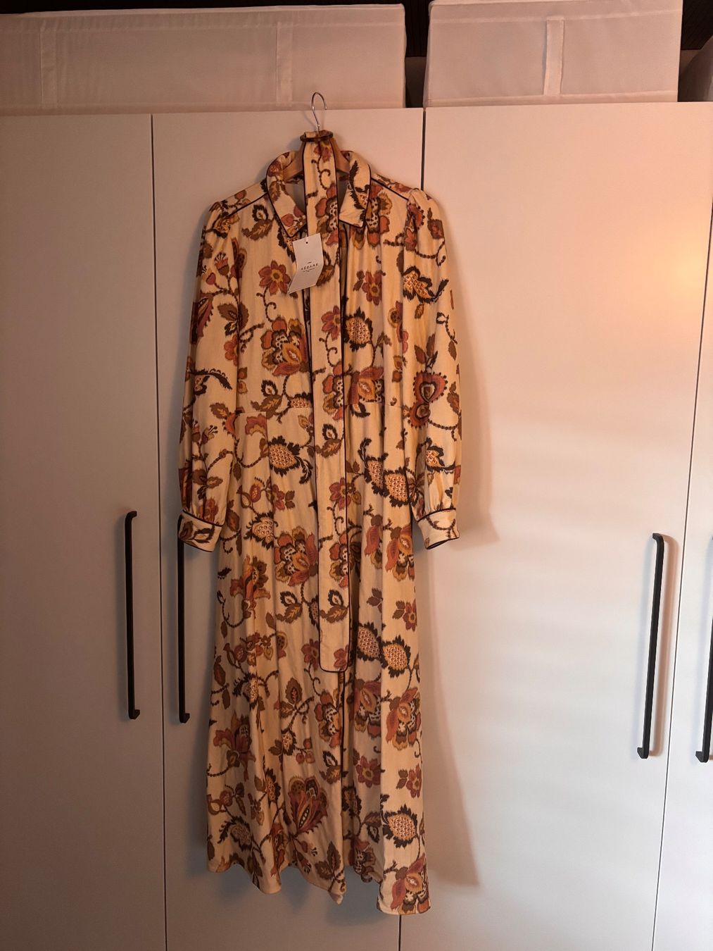 Sezane Kleider: Sezane Kleid – Neu und originalverpackt aus Sennwald von ver_5y5b 1