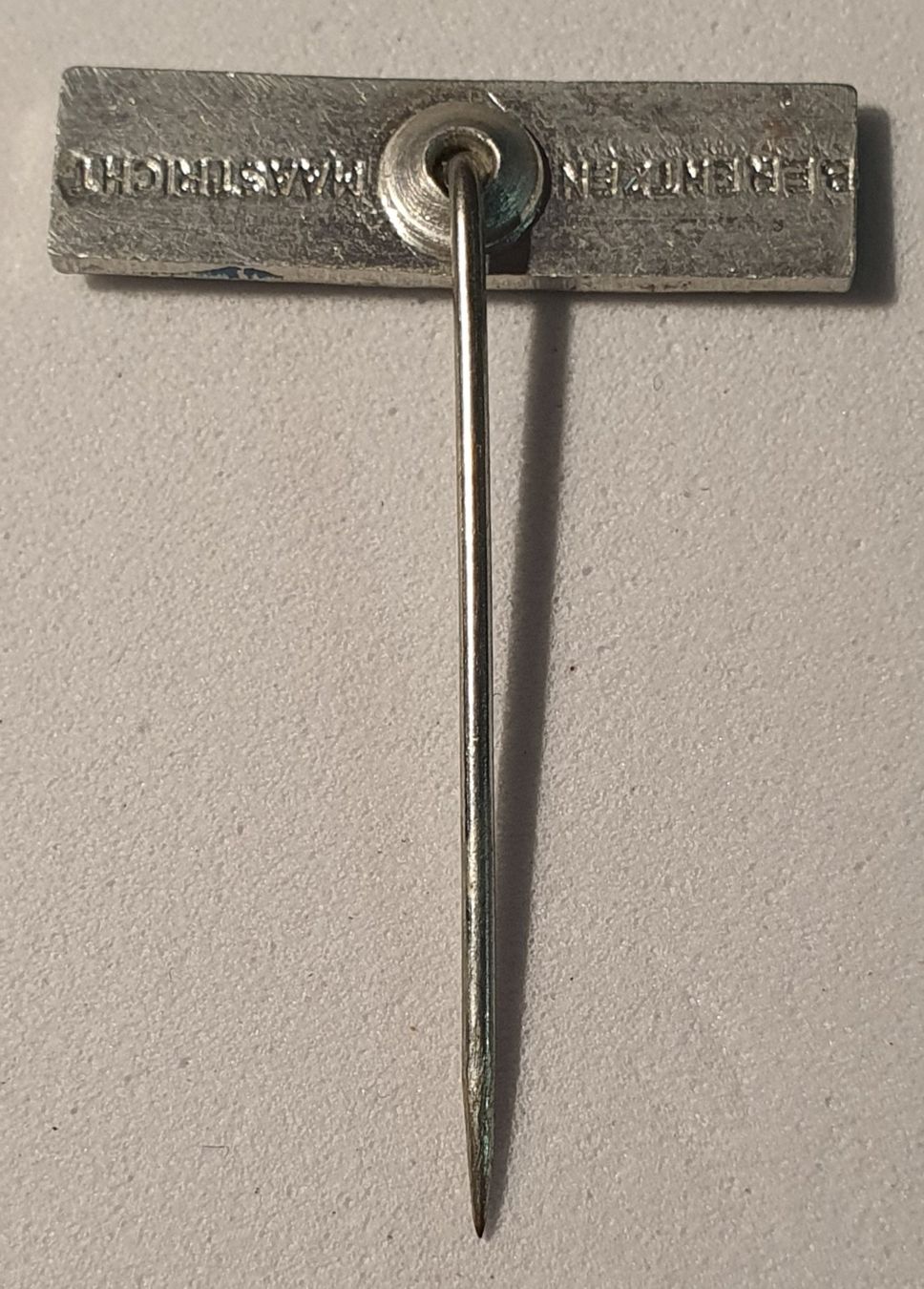 Plaquettes & Badges: BB467 - Anstecknadel - SHELL BUTAGAS  Logo – D'occasion à Reinach BL par Boston-Verkauf 2