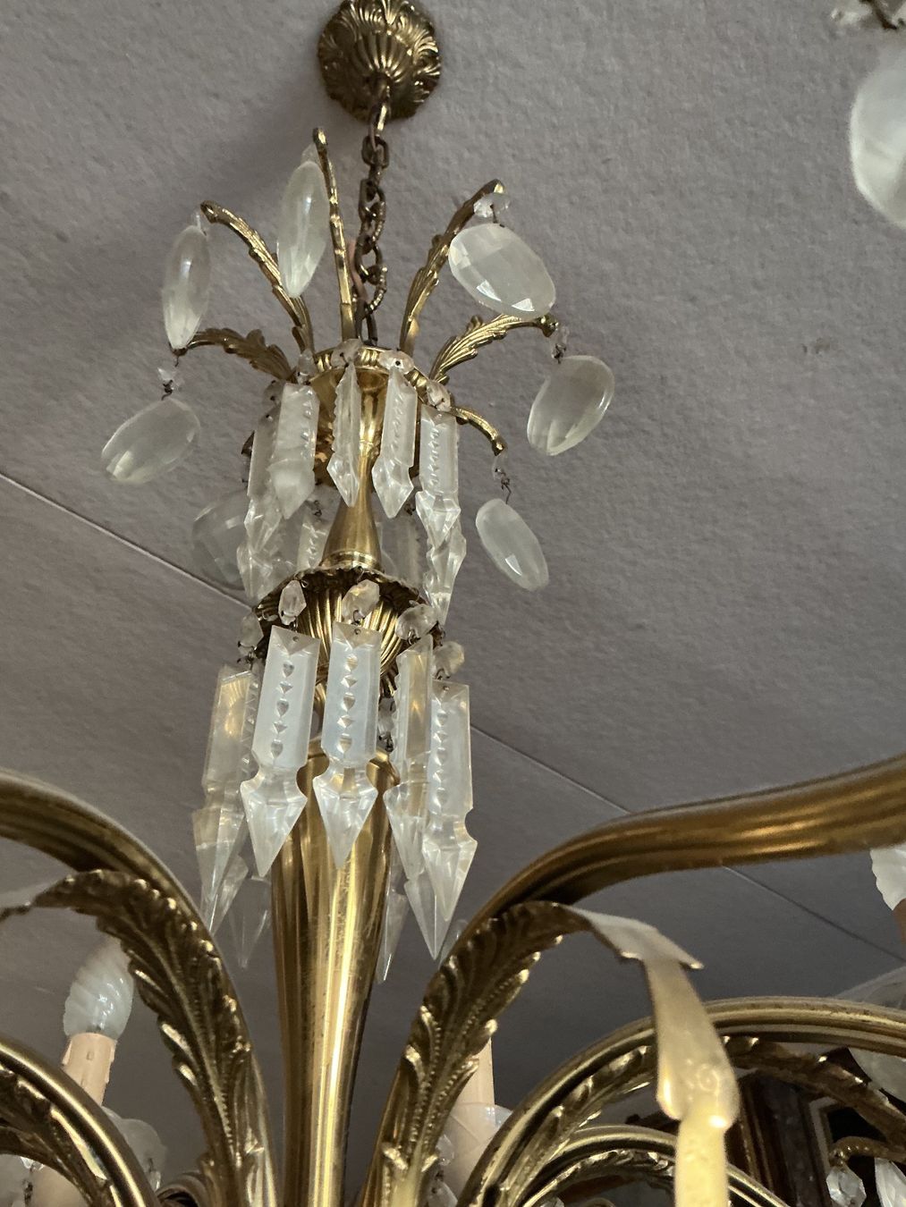 Lampadari & plafoniere: Grosser Leuchter mit schönem Behang – Usato da Bern venduto da vielerart 8