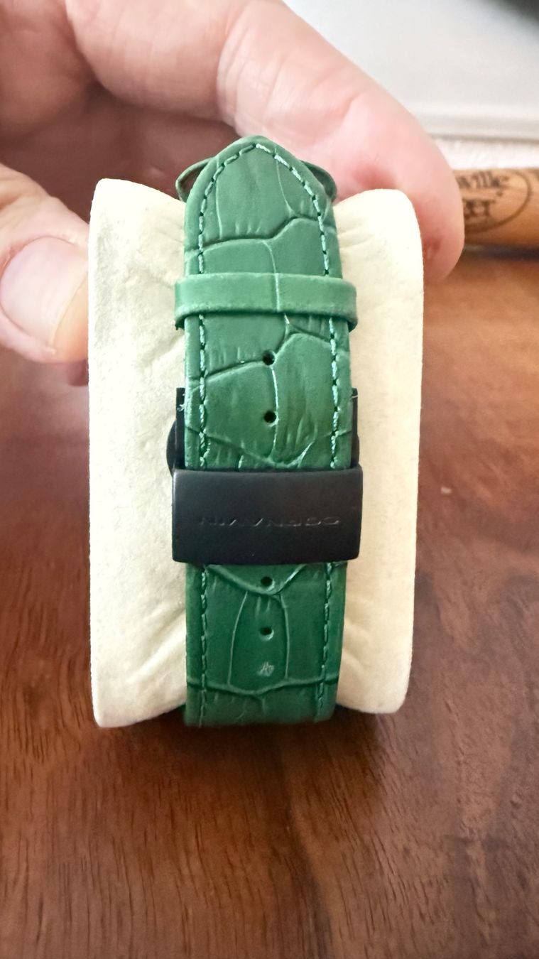 Swiss Uhren: Armbanduhr Unisex – Gebraucht aus Uster von Rellob 3