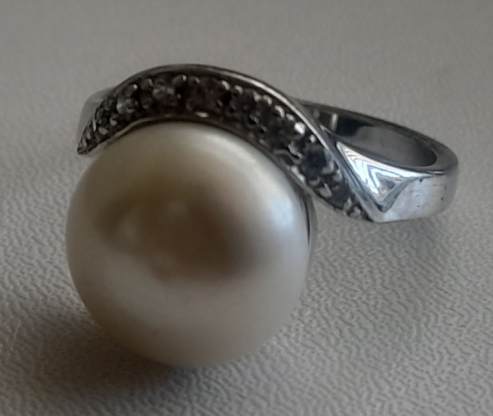 Anelli: Bague en argent 925,et Perle  – Usato da Lausanne venduto da Glam-Luxe 1
