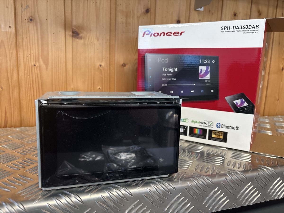 Pioneer Sistemi audio & multimediali: Pioneer SPH-DA360DAB – Usato da Muri AG venduto da seb_lny5