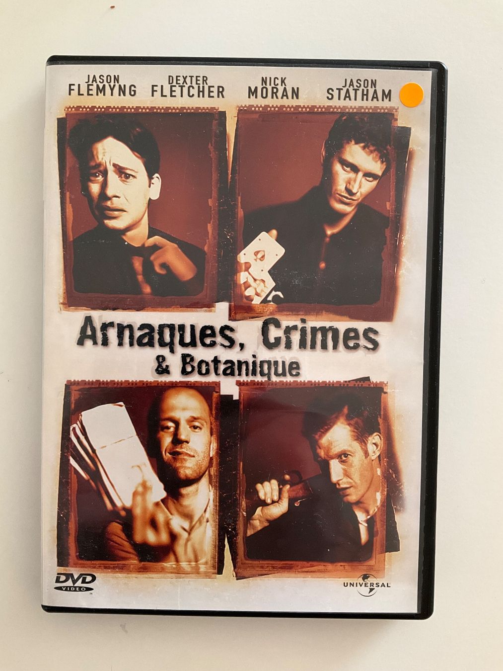 Tous les DVDs: DVD Arnaques, Crimes et  Botanique – D'occasion à Veyrier par Deniro2