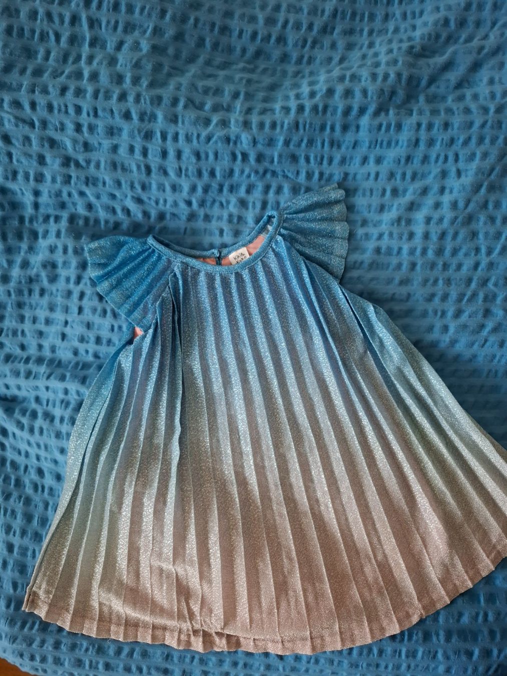 Lotti & Set di vestiti: Mädchen Sommerkleider Paket Gr.98/104 – Usato da Biel/Bienne venduto da nad_rm72 4