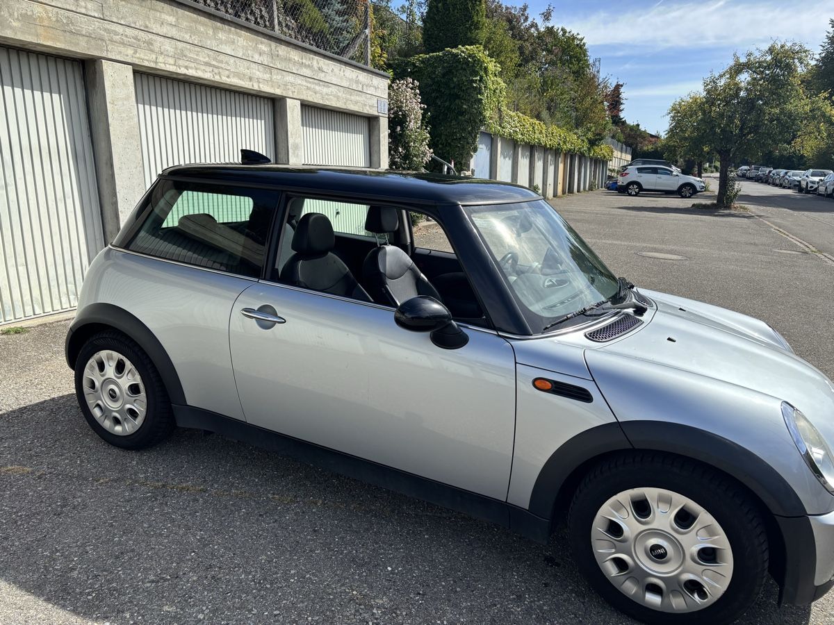 Mini Automobili: Mini Cooper 2005 – Usato da Zufikon venduto da eze_2bzh 1