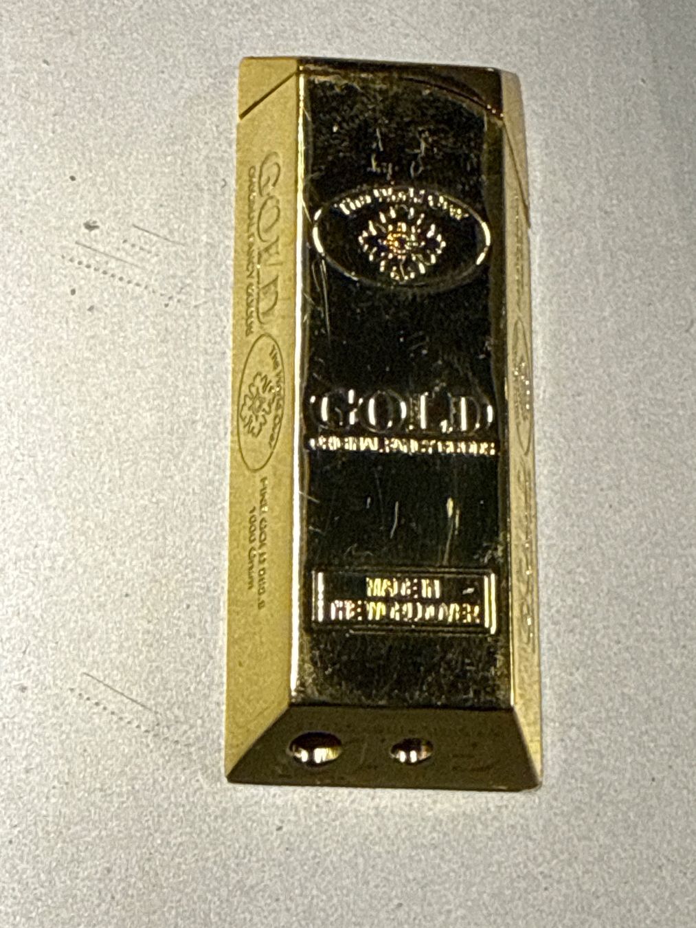 Feuerzeuge: Briquet Vintage plaquer or – Gebraucht aus St imier von sav_bjf9