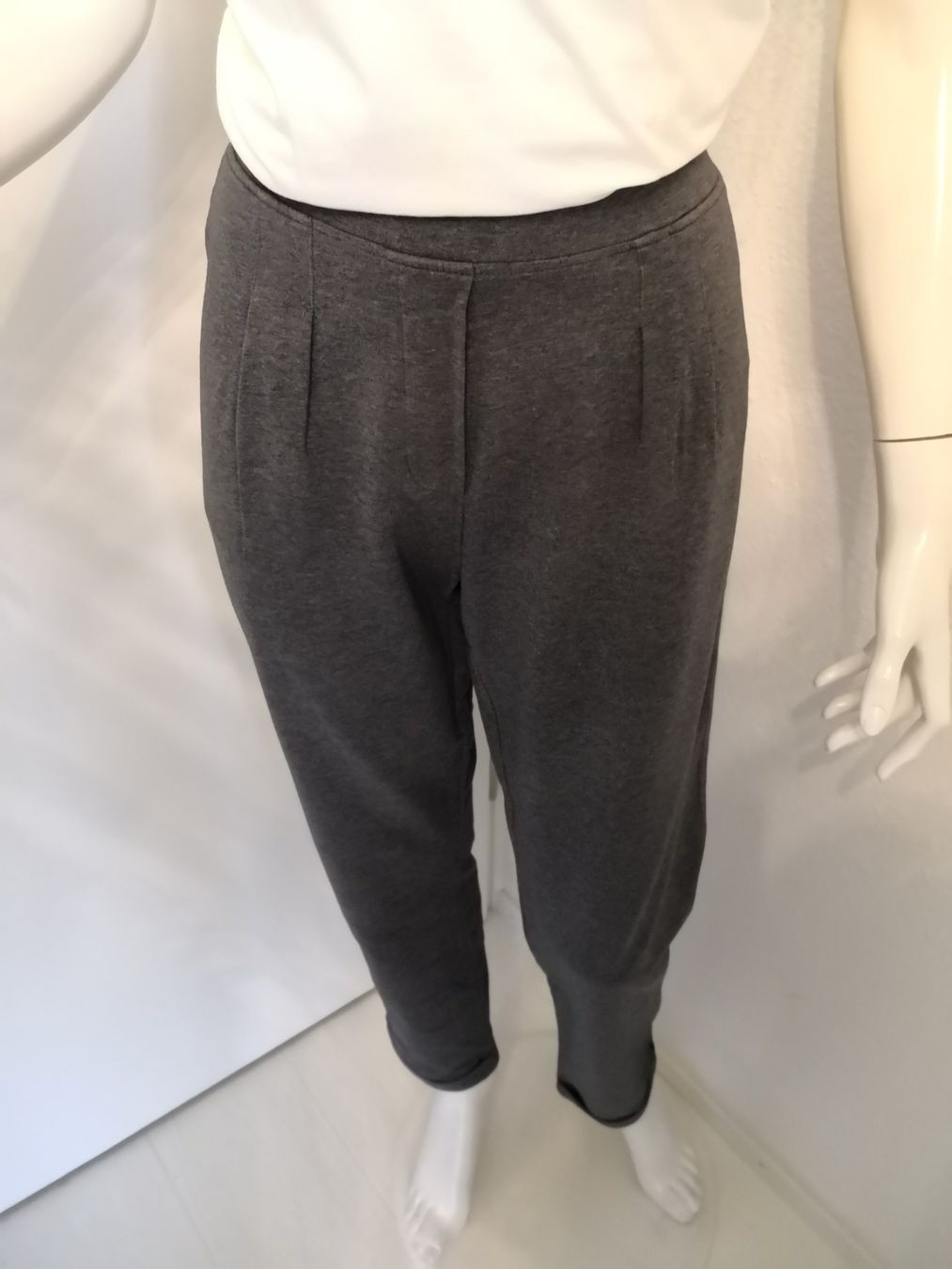 Tchibo Pantaloni: 🤩TCHIBO JOGGING-HOSE GRAU – Nuovo (secondo la descrizione) da Olten venduto da Naja-Twins-Twins 8