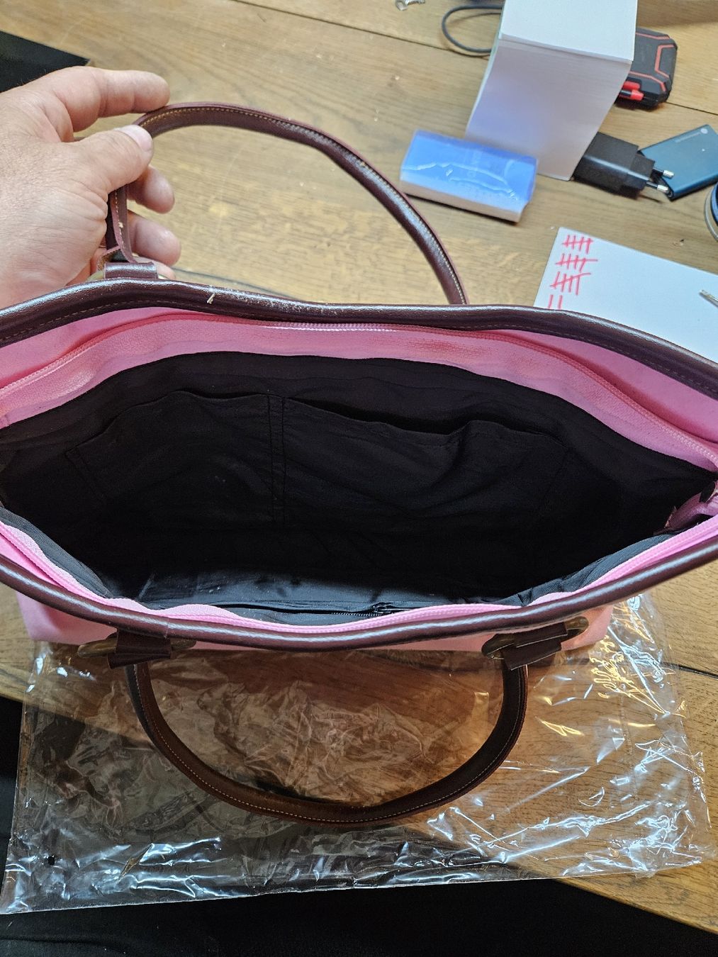 Borse da donna: Rosa Damentasche mit Blumenstickerei – Nuovo e nell'imballaggio originale da Rorschach venduto da TimelessTrading 2