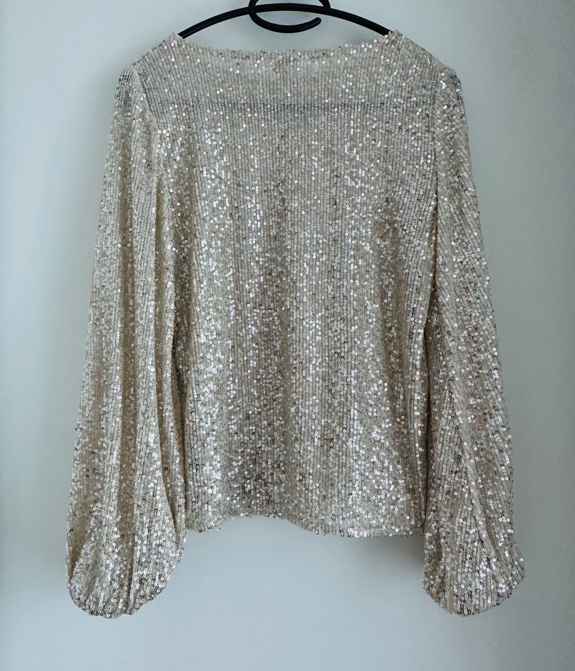 Top: Paillettentop champagnerfarben XS – Usato da Lachen SZ venduto da zabalina 2