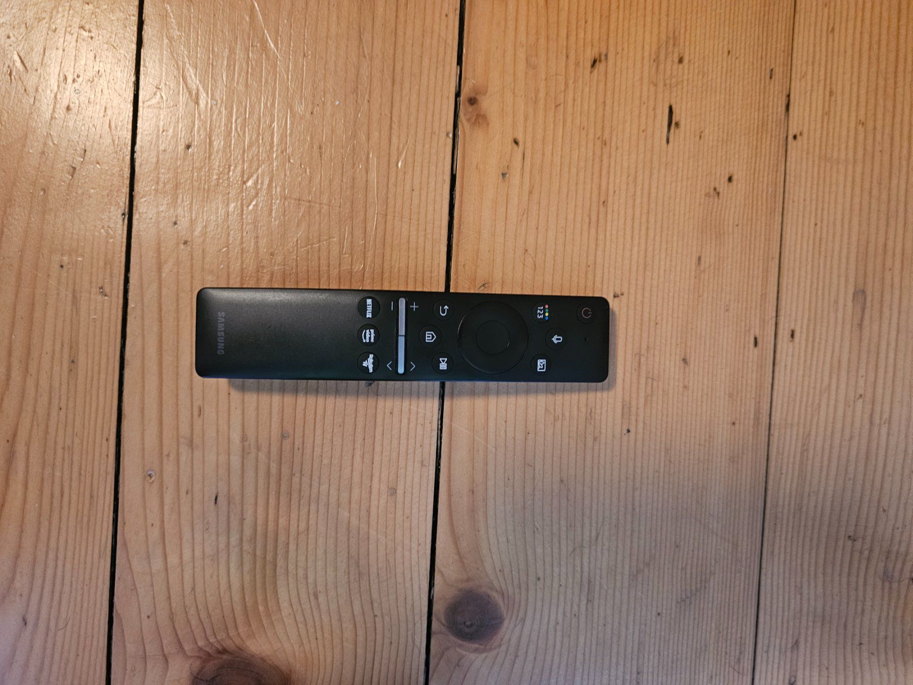 Samsung Televisori: Samsung QE49Q80T 49" Fernsehr – Usato da Burgdorf venduto da Hans-peter-fritz 1