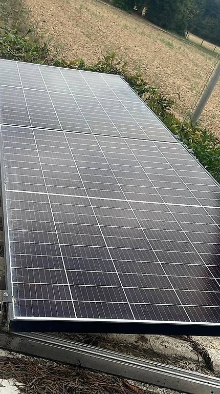 Dispositivi a energia solare: Installation photovoltaïque complète – Usato da Bernex venduto da Beepbeep1
