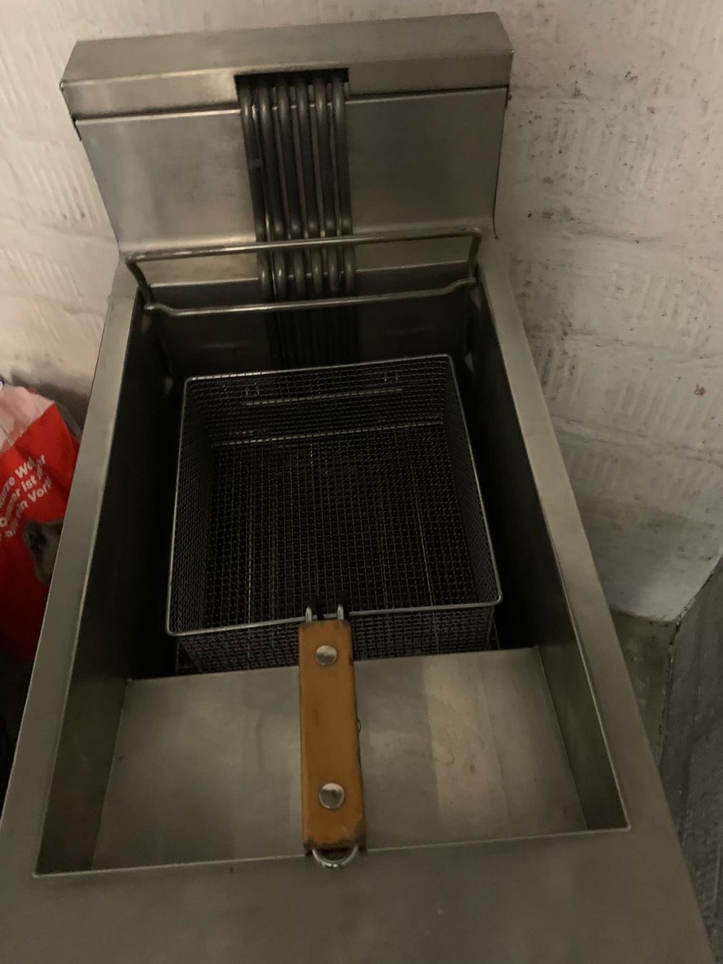 Elettrodomestici da cucina: Zanussi Standfritteuse – Usato da St.Gallen venduto da vucina 1