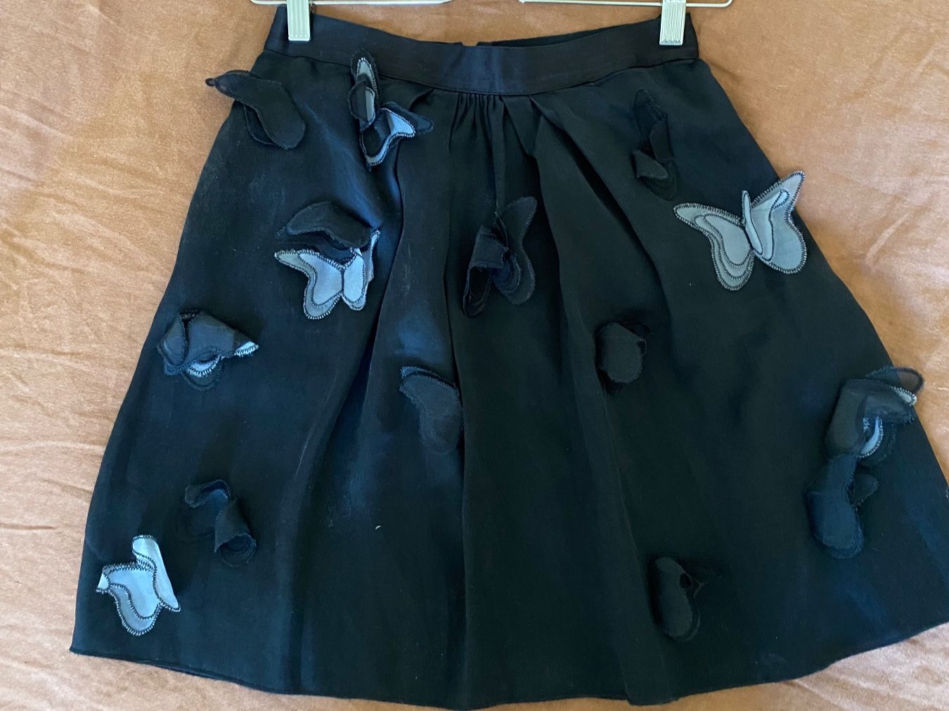 Dolce & Gabbana Röcke: Dolce & Gabbana Silk Skirt – Gebraucht aus pont-la-ville von dia_tt5h 2
