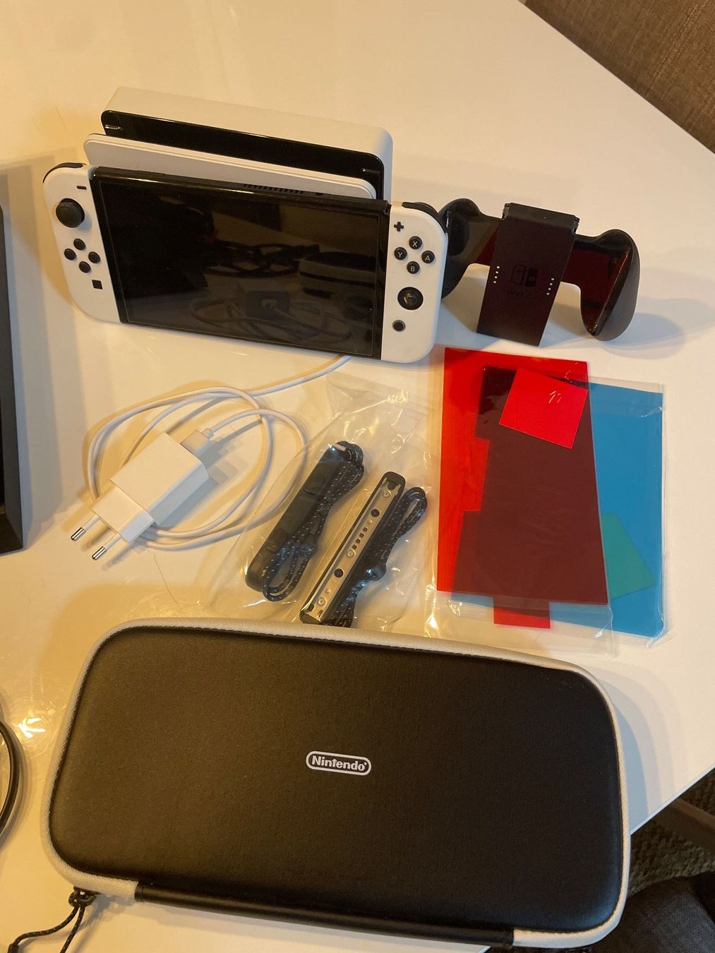 Sony Console: Console PlayStation 1, 2, 4 et Nintendo Switch Oled - Lot ! – Usato da Grand-Lancy venduto da MichaelLopes 5