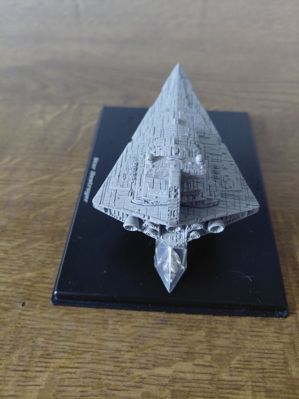 Star Wars Modellbausätze & Standmodelle: Star Wars Star Destroyer Schiffsmodell – Gebraucht aus Zürich von Grancanaria 1