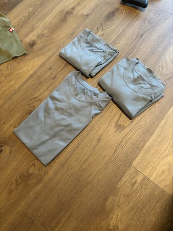 3x SUISSE T-Shirt Grösse M Sportshirt schweizer armee