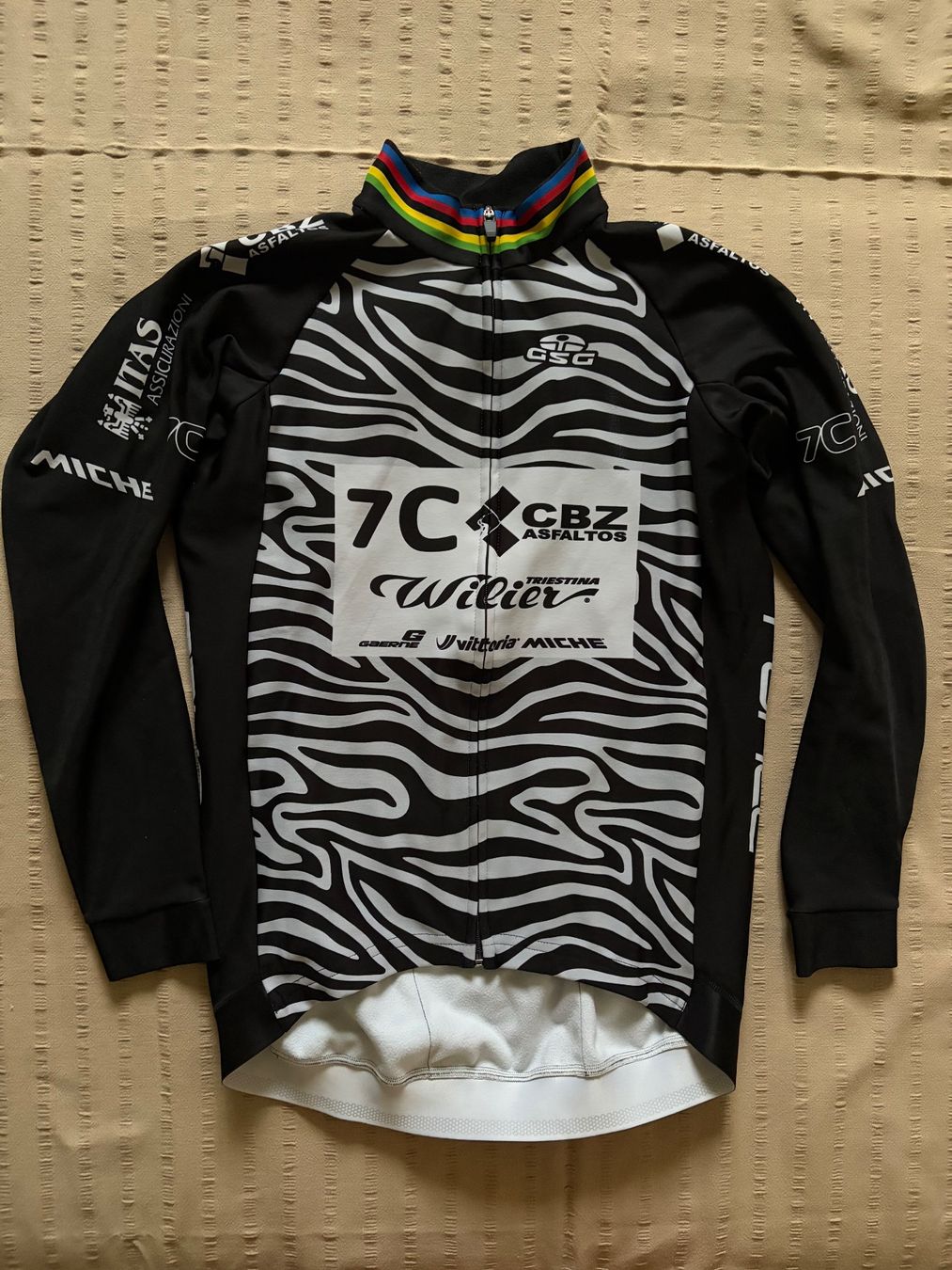 Wilier Canottiere & Pantaloni: Set Abbigliamento WILIER CAP EPIC – Usato da Melide venduto da paolo1965 4