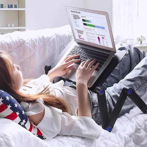 Racks & Cavalletti: Verstellbarer Laptop Ständer – Usato da Muri AG venduto da bobmol
