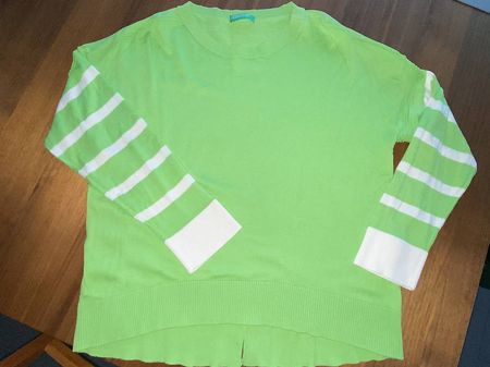 Benetton Damen Pullover leicht Gr. M oversize