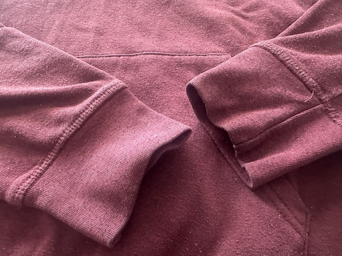 Maglioni & Felpe: Kapuzenpullover Pier One bordeaux Grösse M  – Usato da Safenwil venduto da Whoopie1 2