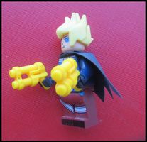LEGO Minifigur Bewaffneter Perückenträger aus älterer Serie