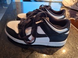 Nike Gr. 31.5