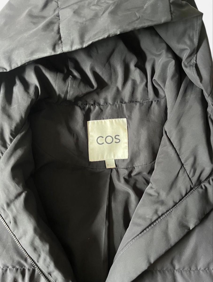Cos Manteaux: COS Daunenmantel – D'occasion à Zürich par Ivadodo 1