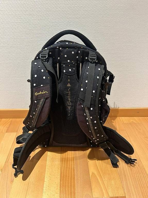 Satch Sacs & sacs à dos: Satch Schulrucksack Lazy Daisy – D'occasion à Waldkirch par Anonymer_Nutzer 2