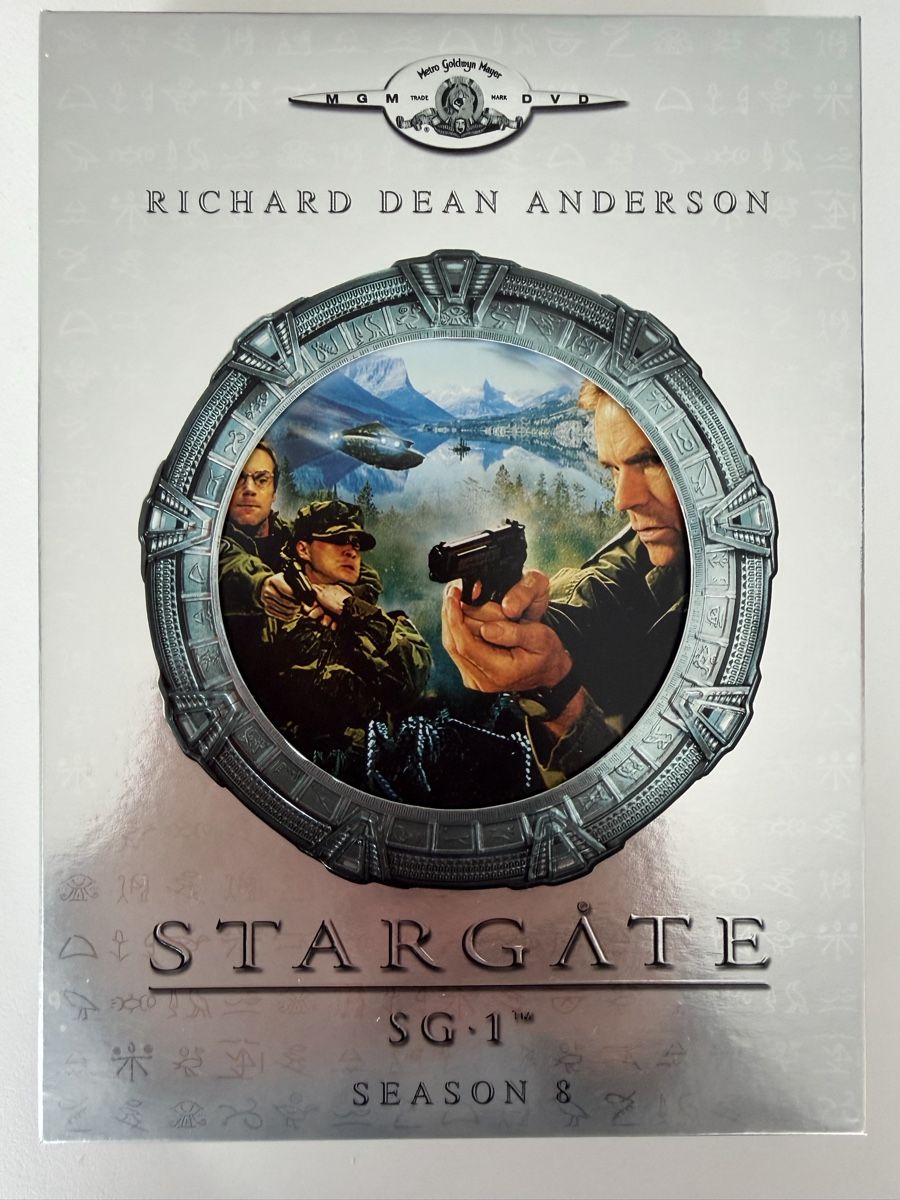 Tutti i DVDs: Stargate SG-1 Saison 8 – Usato da La Tour-de-Peilz venduto da xaejohn