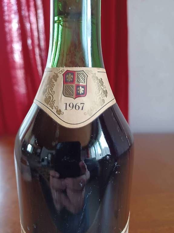 Wein: Bouteille de vin rouge – Gebraucht aus Soyhières von 5jm_5czl 3