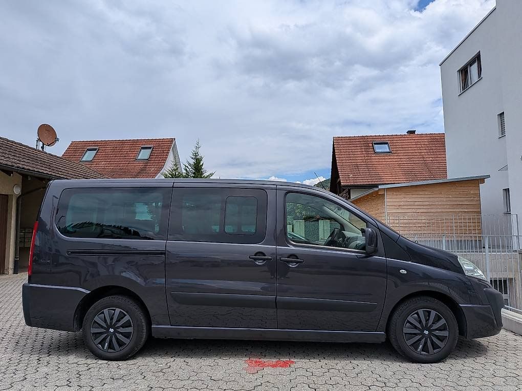 Peugeot Veicoli da campeggio: Peugeot Expert Campervan – Usato da Altdorf UR venduto da kur_hr9s 3