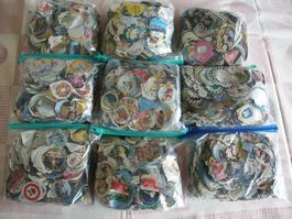 Schachtel mit  4.5 Kg  Kaffeerahmdeckeli   in Säcklein