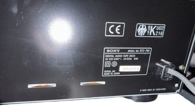 Sony Registratori: Sony DTC-790 Digital Audio Tape Deck – Usato da Suhr venduto da Audiobruno 7