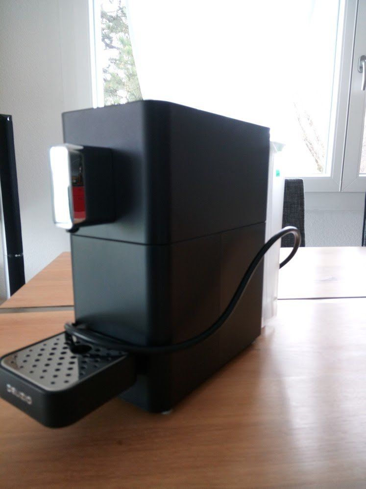 Delizio Macchine per caffè & Macchine per espresso: DELIZIO CARINA MIDNIGHTBLACK – Nuovo e nell'imballaggio originale da Tann venduto da elolecig 1