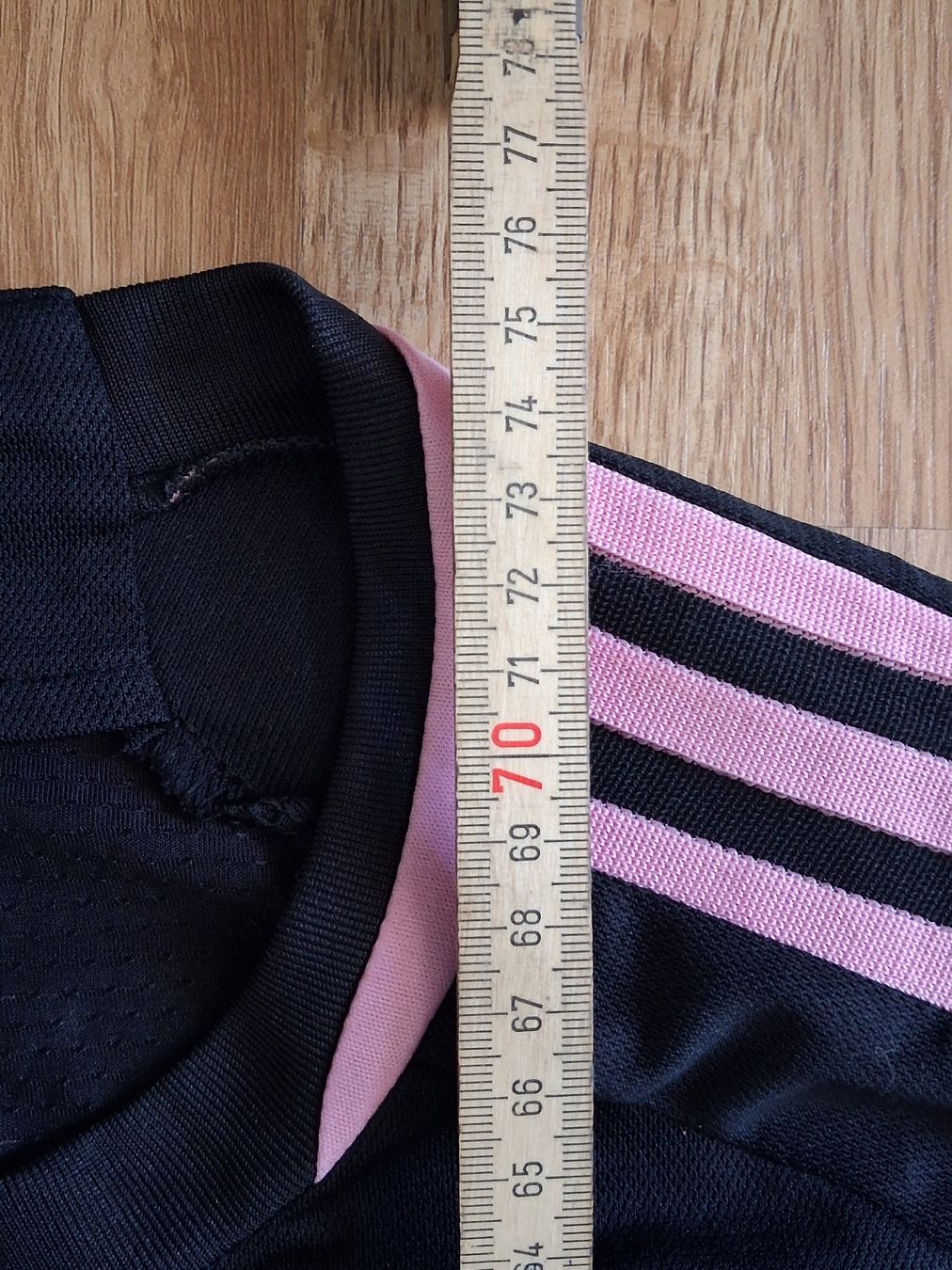 Adidas Leibchen & Hosen: Messi #10 Inter Miami Away "La Noche" Adidas – Gebraucht aus Kloten von Frigo_1 6