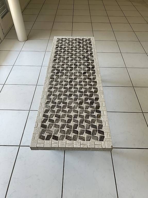 Tavoli: Mosaik- Salontisch – Usato da Schwerzenbach venduto da nic_zt5r