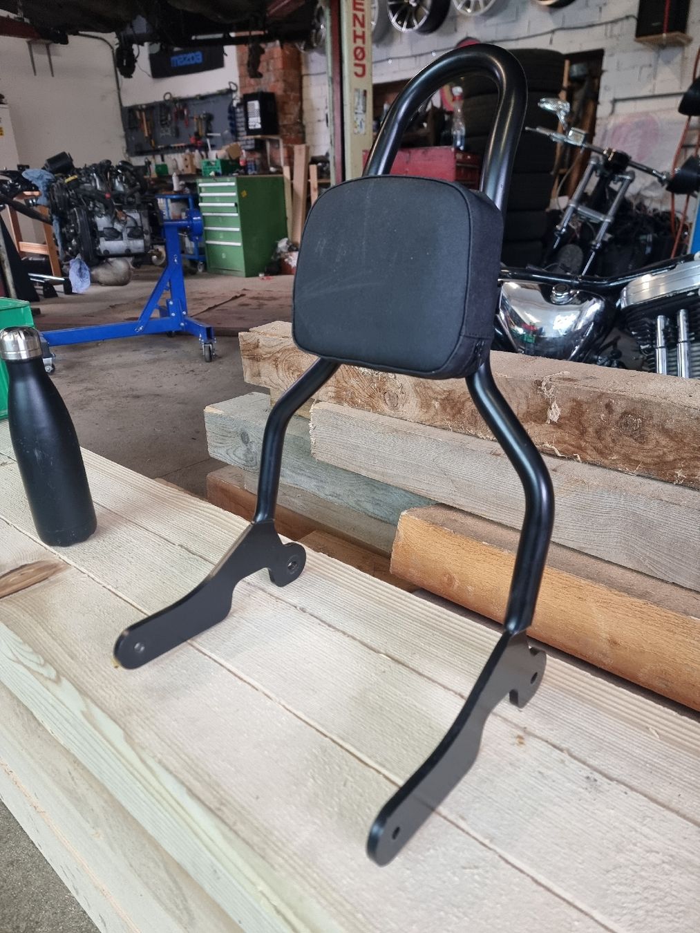 Harley-Davidson Tutti i ricambio per moto: sissy bar pour Harley-Davidson – Usato da Vuippens venduto da FSPracing
