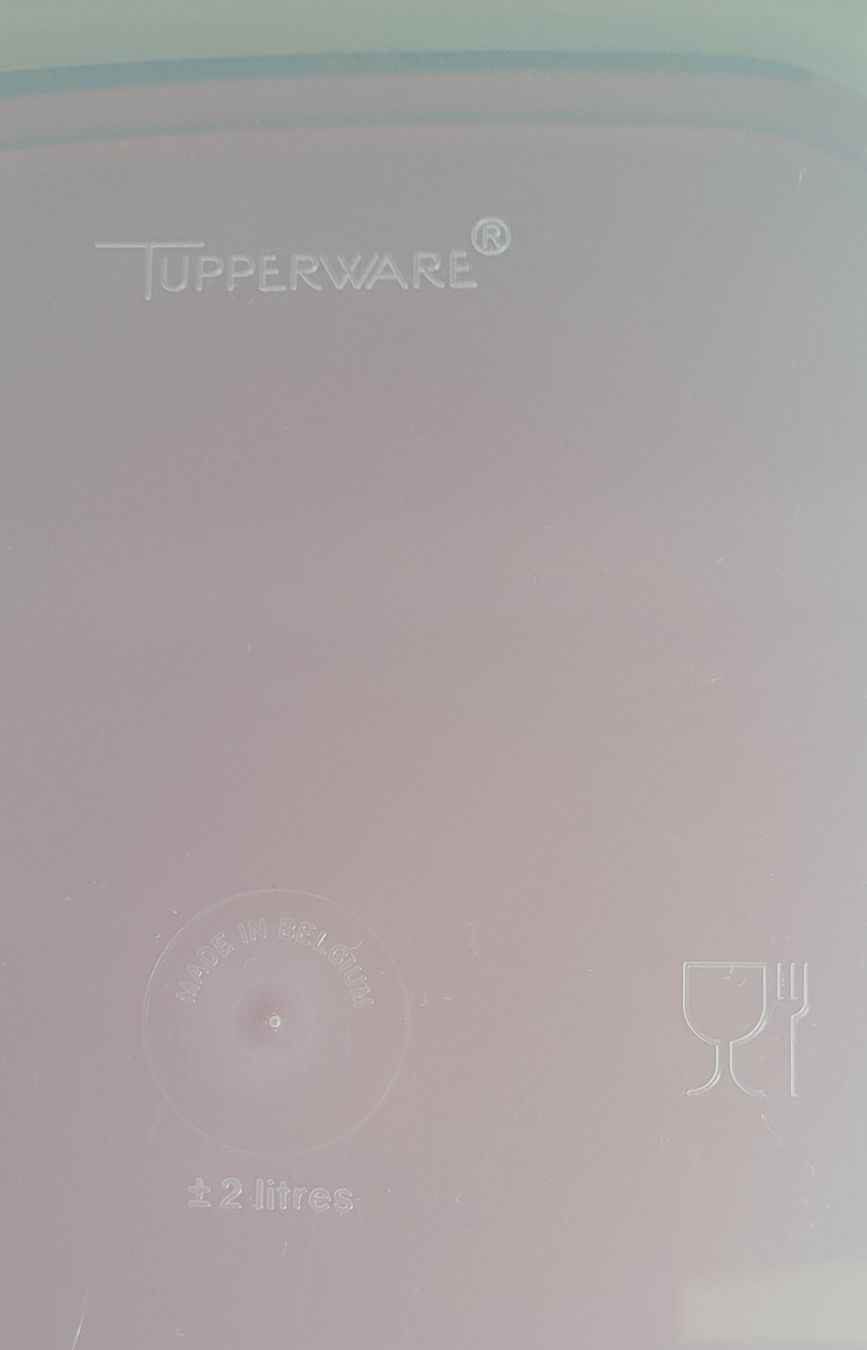 Tupperware Contenitori & Simili: Tupperware-Behälter 2L neu – Nuovo (secondo la descrizione) da Mönchaltorf venduto da Joka013 2