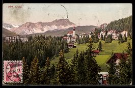 AK Arosa, Ortsansicht mit Kirche und Bergen