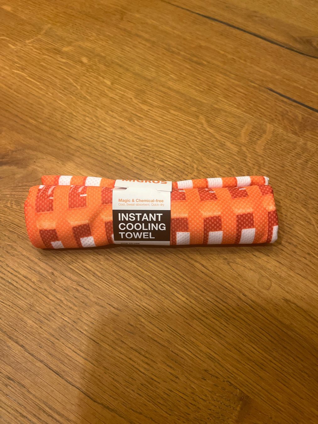 Badetücher: Kühltuch / Instant Cooling Towel – Neu (gemäss Beschreibung) aus Aarau von Swifty03