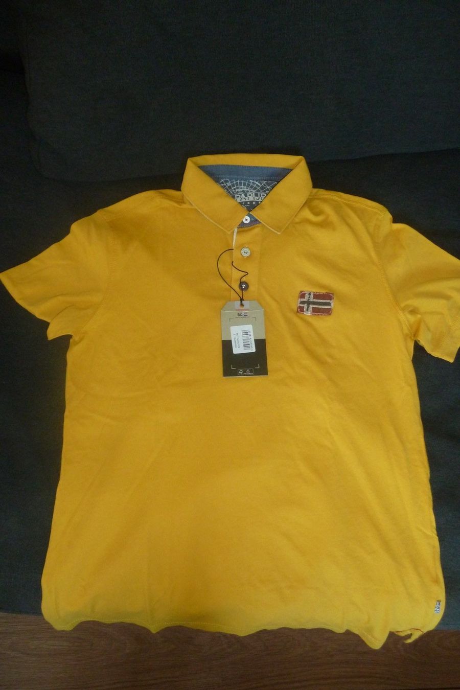 Napapijri Magliette Polo: POLO napapijri – Nuovo e nell'imballaggio originale da Fontenais venduto da Vava68