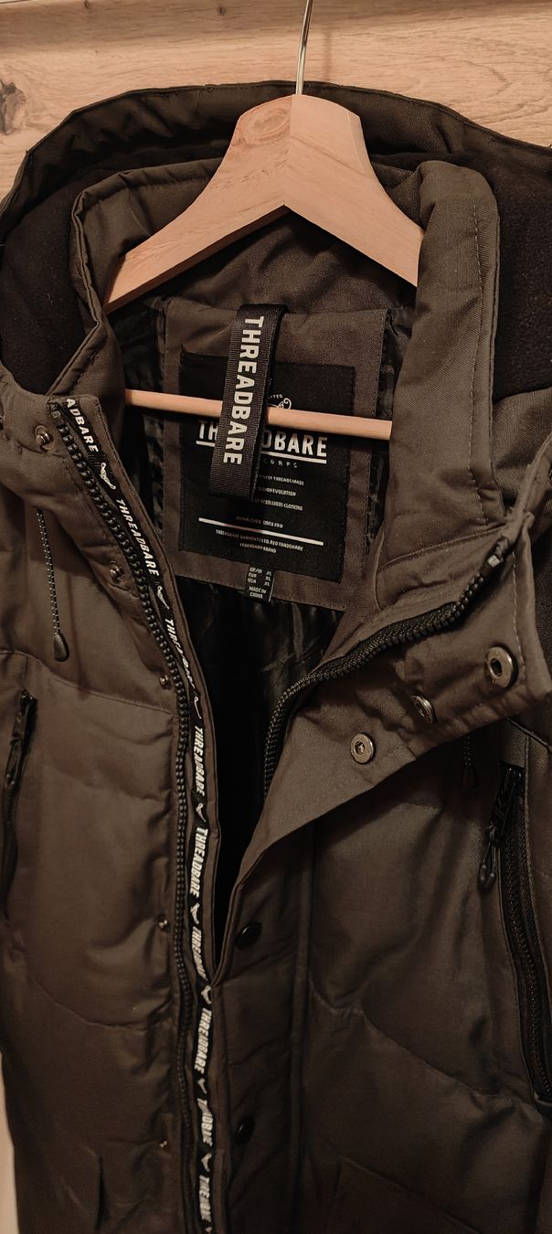 Jacken: Neuwertige Threadbare Winterjacke – Neu (gemäss Beschreibung) aus Grüt (Gossau ZH) von SonyD