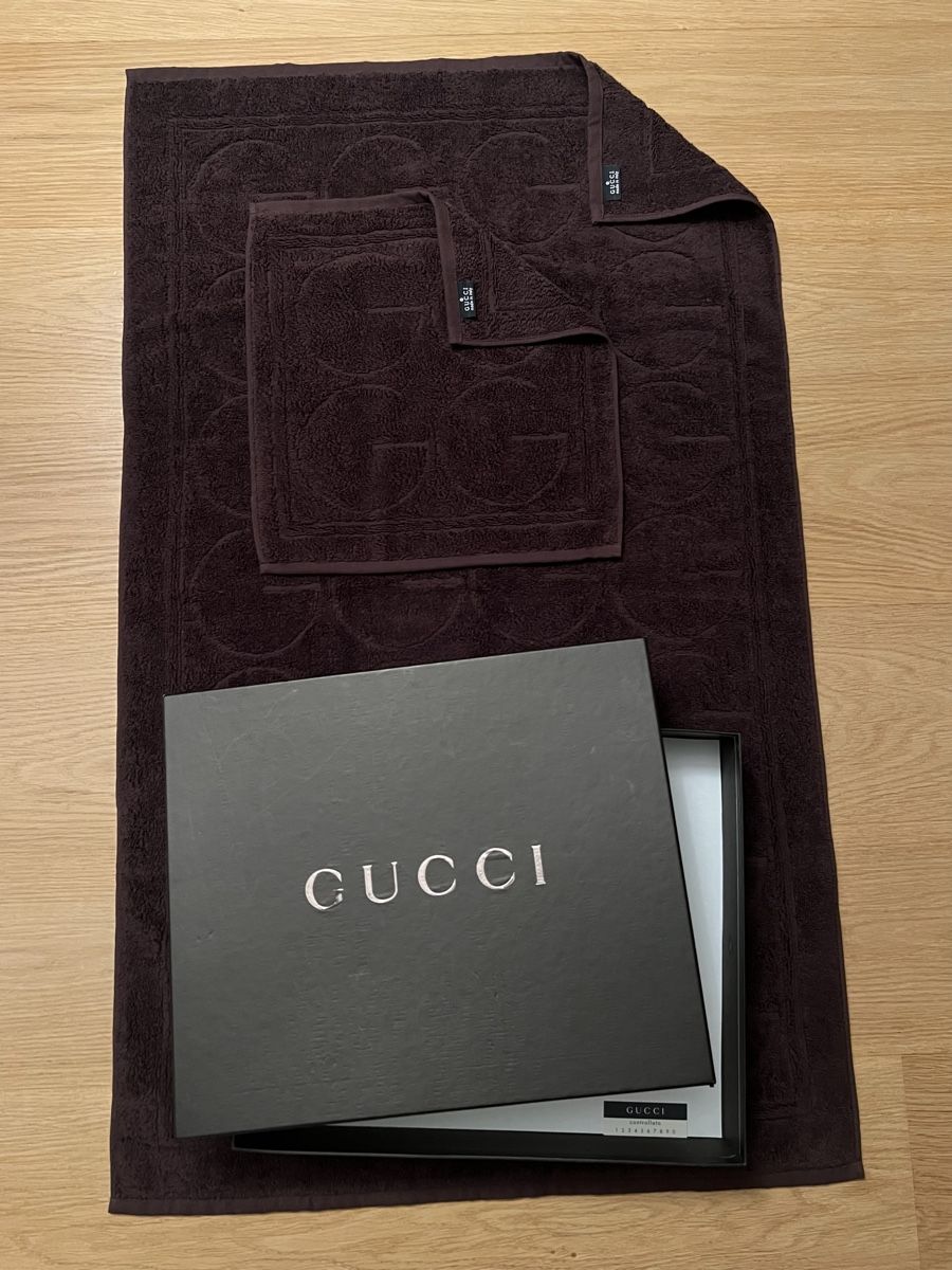Gucci Badetücher: Original Gucci Handtuch Set GG Monogramm – Neu (gemäss Beschreibung) aus Uitikon Waldegg von le_on88