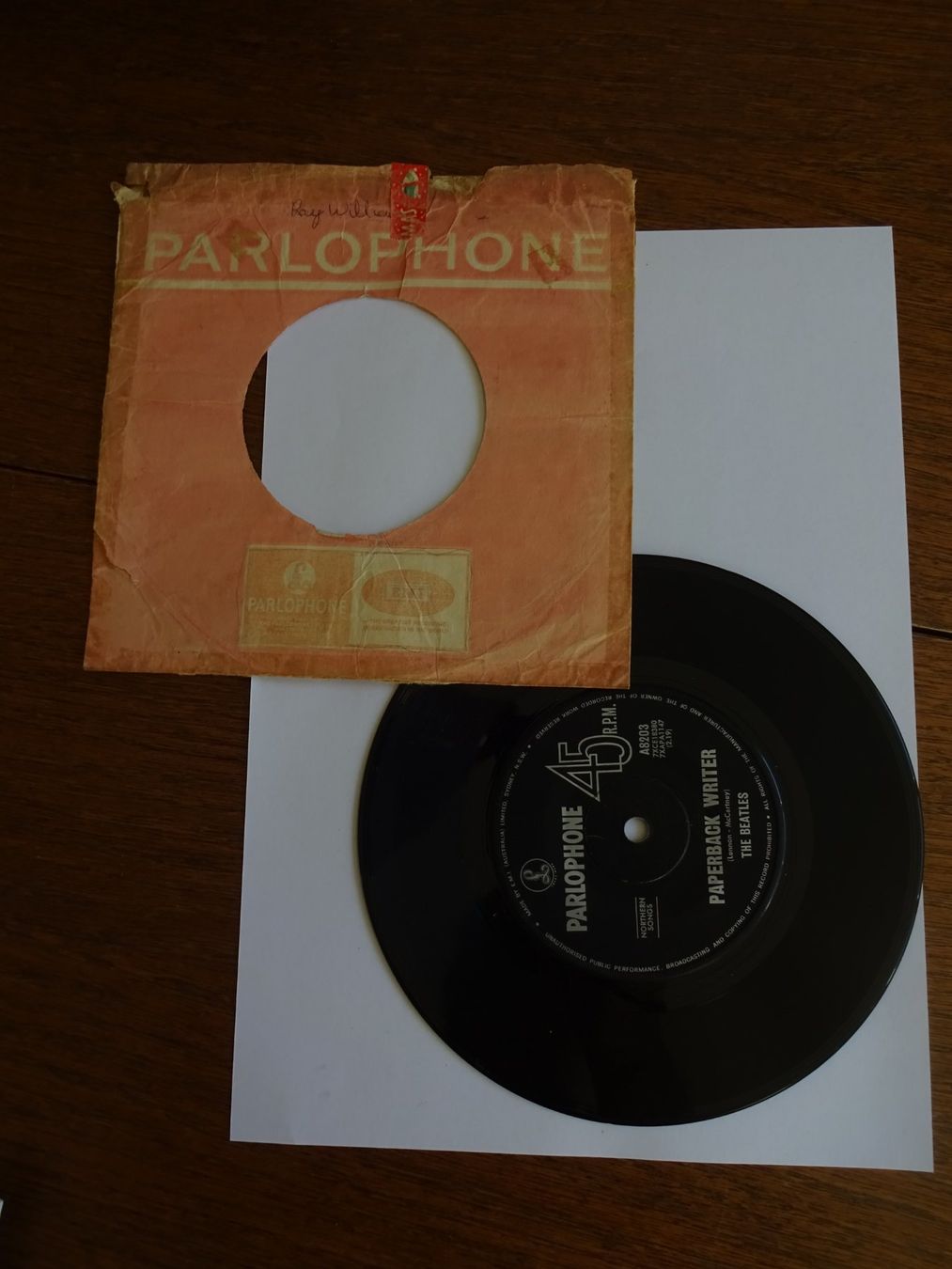 Dischi in vinile: 1966  -  Single  - Beatles "Rain" und "Paperback Writer" – Usato da Cham venduto da mktreasure 5
