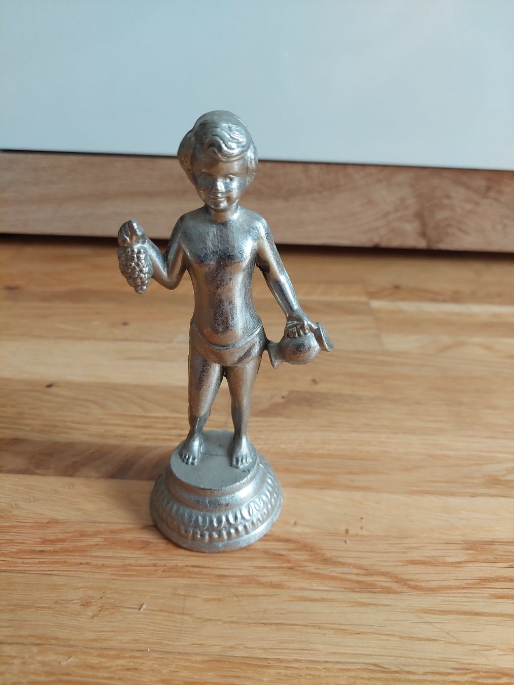 Statuette: Figur Junge – Usato da Härkingen venduto da Laaleeluu15