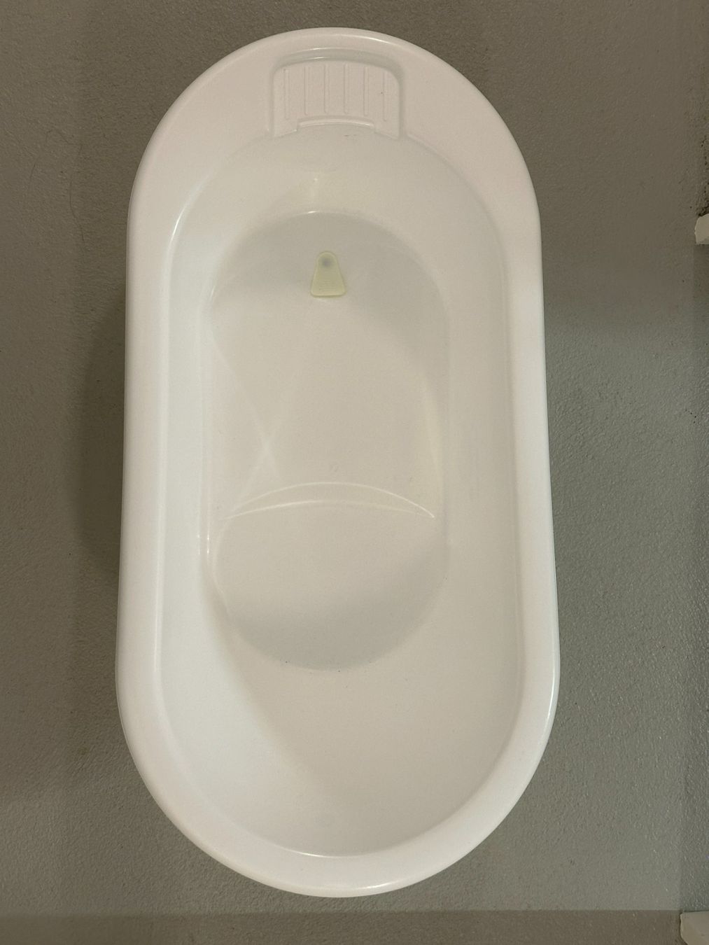 Baignoires: Baby Badewanne mit Ständer – D'occasion à Kloten par schunksz 1