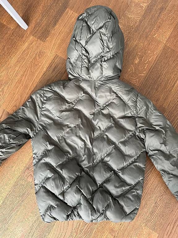 Giacche: Winterjacke Zara Gr. 134 wendbar – Usato da Binningen venduto da sab_8skx 3